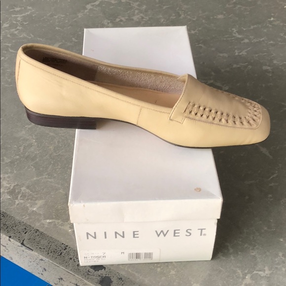 Nine West loafer - Picture 2 of 4